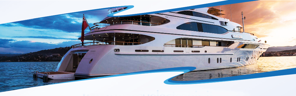 Yacht su sfondo blu e tramonto, immagine originale MarsyElectronic